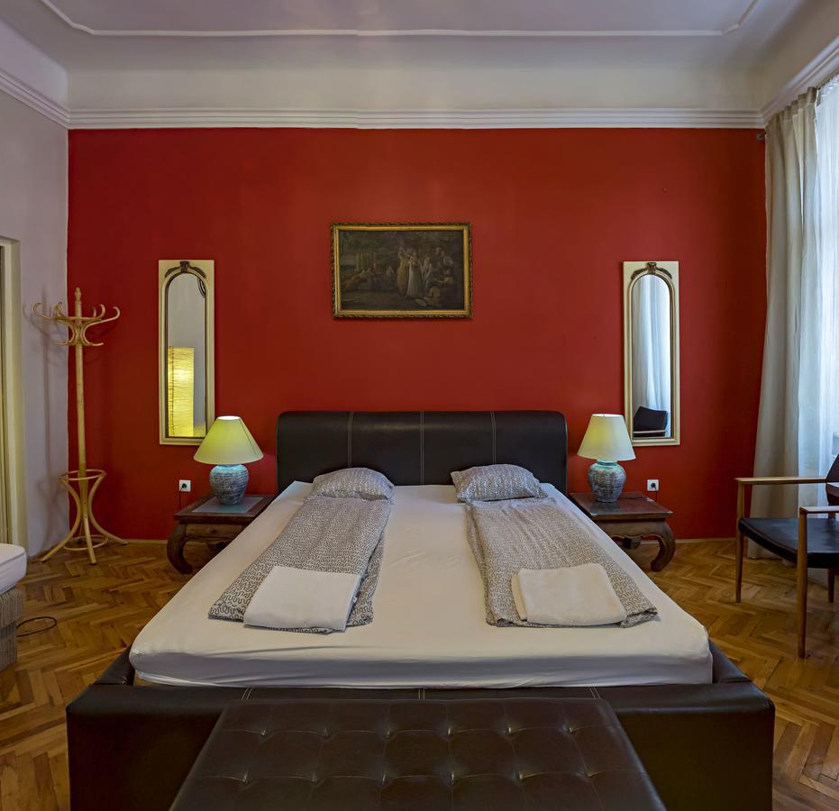 Santico Art Hotel And Hostel Будапеща Екстериор снимка