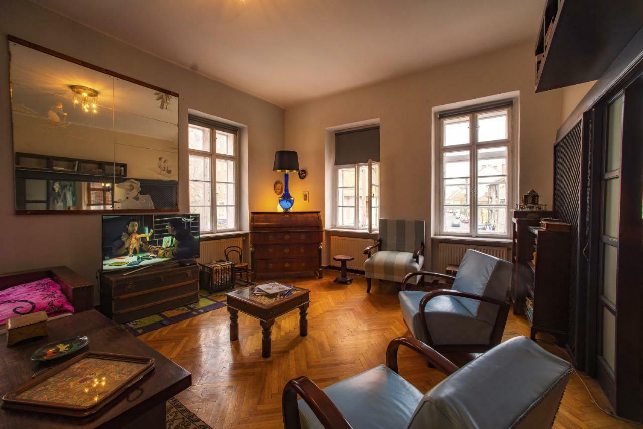 Santico Art Hotel And Hostel Будапеща Екстериор снимка